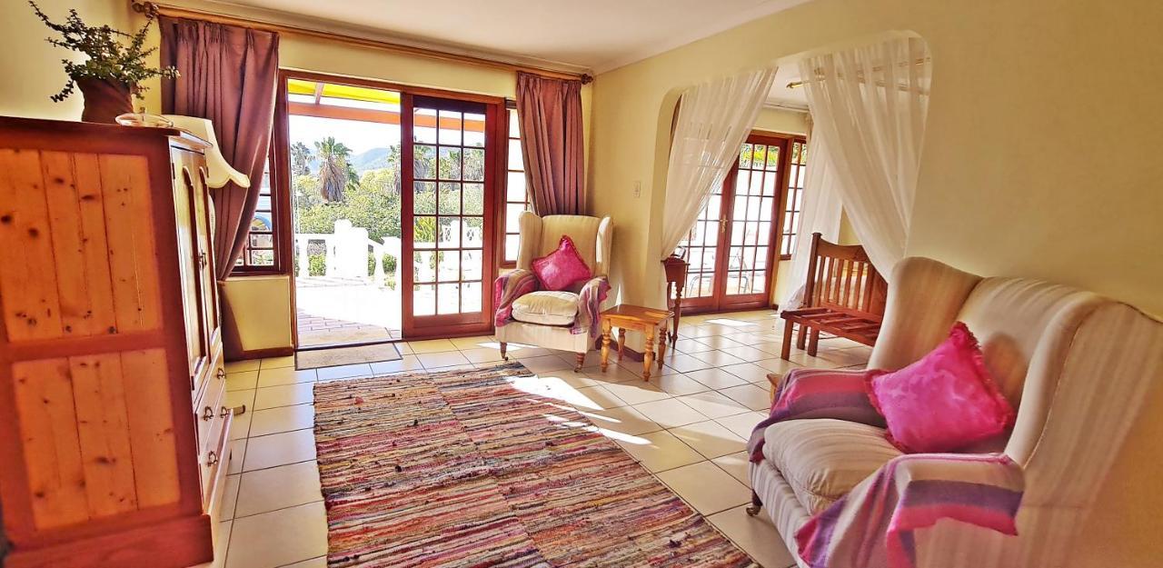 Montagu Little Sanctuary - Hot Spring Access At Reduced Price Daire Dış mekan fotoğraf